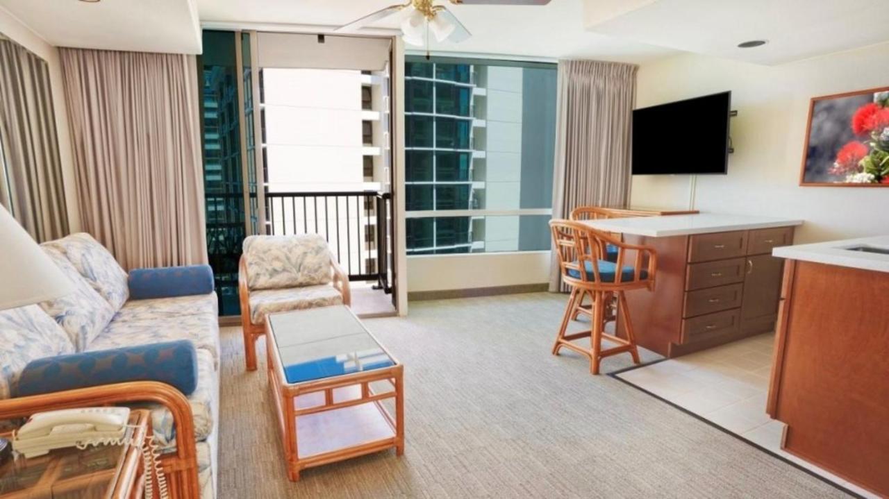 Private Condos In Waikiki, Private Car Rental Included, Beach Gear And Camping Gear Honolulu Exterior photo